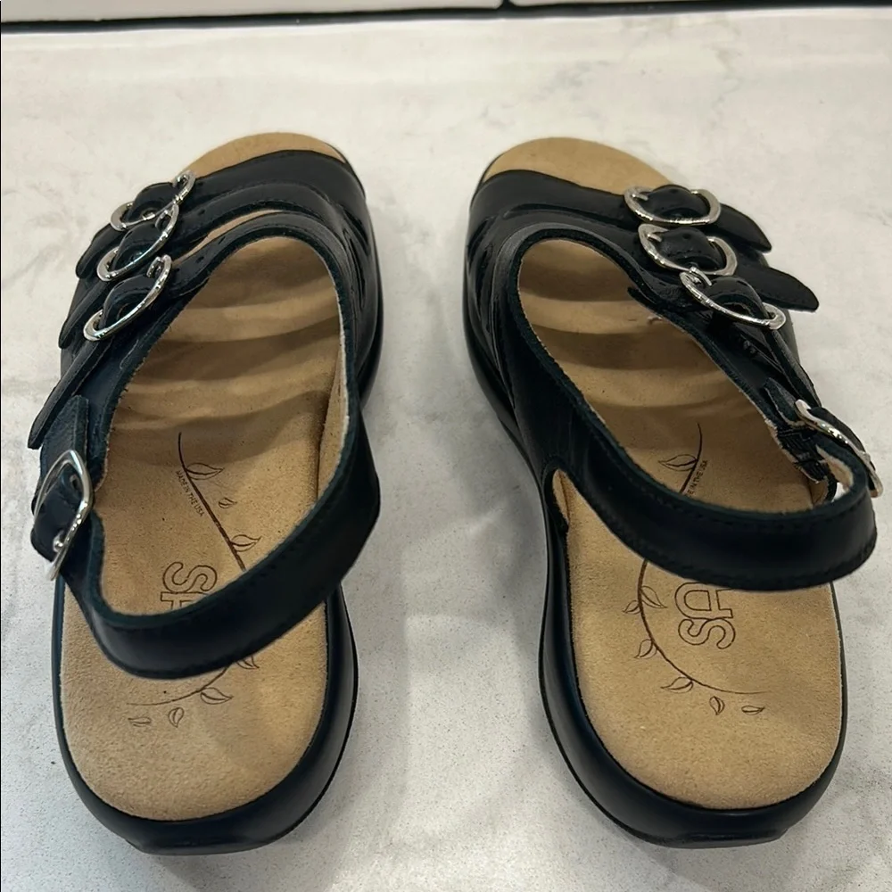 SAS Women's Mystic Black Sandals Size 6.5 N
